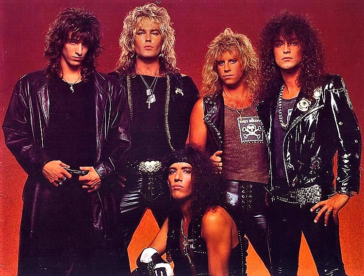 RATT – Caja con los Lps publicados por Atlantic Rec.