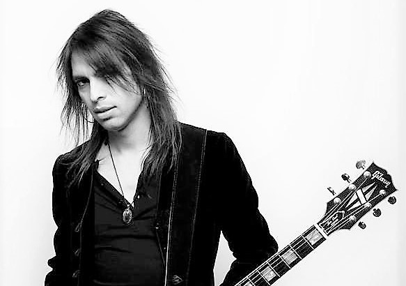 FOREIGNER LUIS MALDONADO nuevo2 (2)