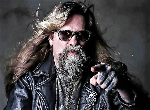 CHRIS HOLMES facebook