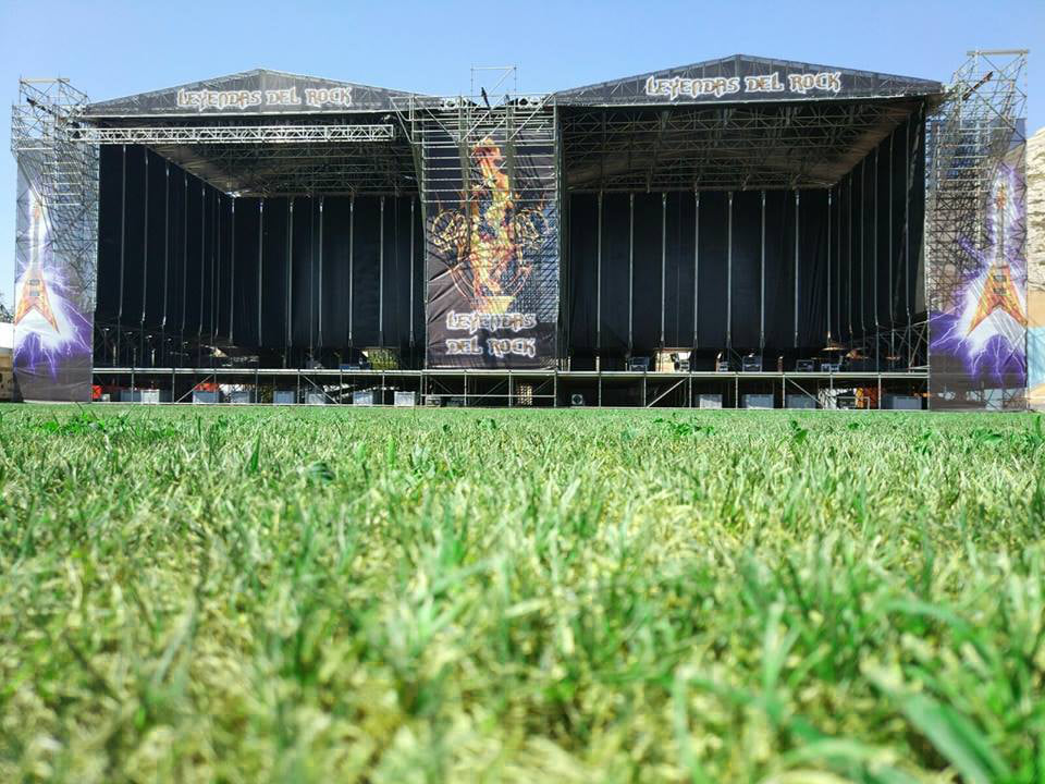 LEYENDAS DEL ROCK escenario