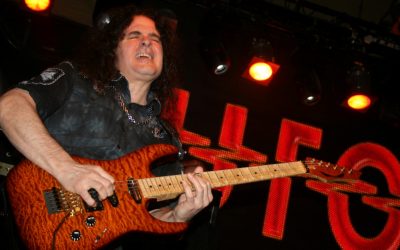 VINNIE MOORE – El guitarrista hasta hace poco de UFO, gira por España en los próximos días