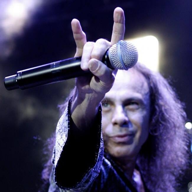 Preços Baixos Em Camisa De Ronnie James Dio Em Camisetas Masculinas | EBay