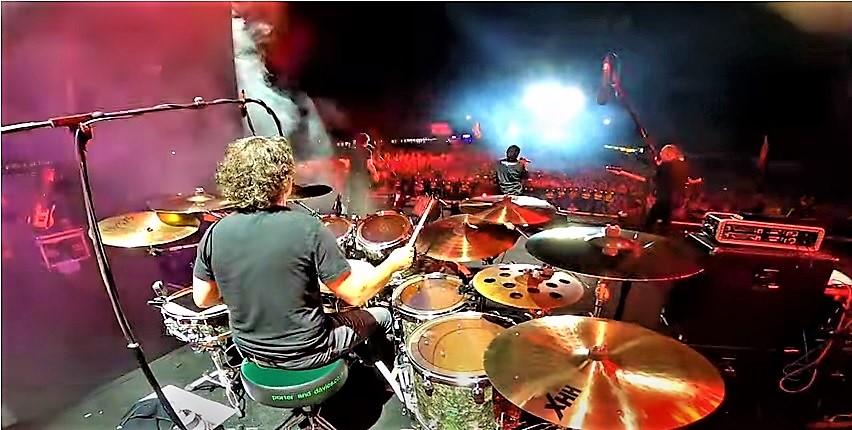 MR BIG Directo Japón vídeo Nick D'Virgilio 07-01