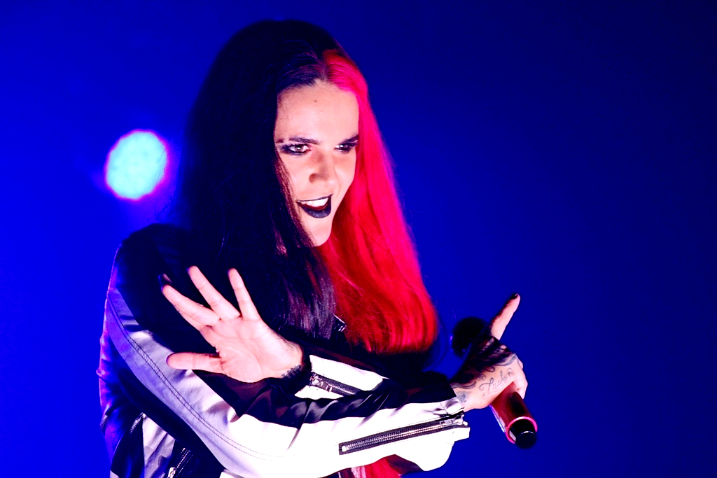 MEGARA 2022 Madrid Revi Live 09