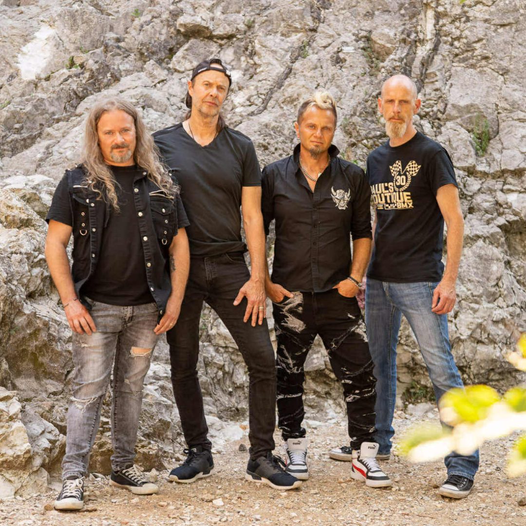 HEADLESS – Nuevo single, vídeo de su último LP. para el grupo de Rock melódico, Hard Rock progresivo.